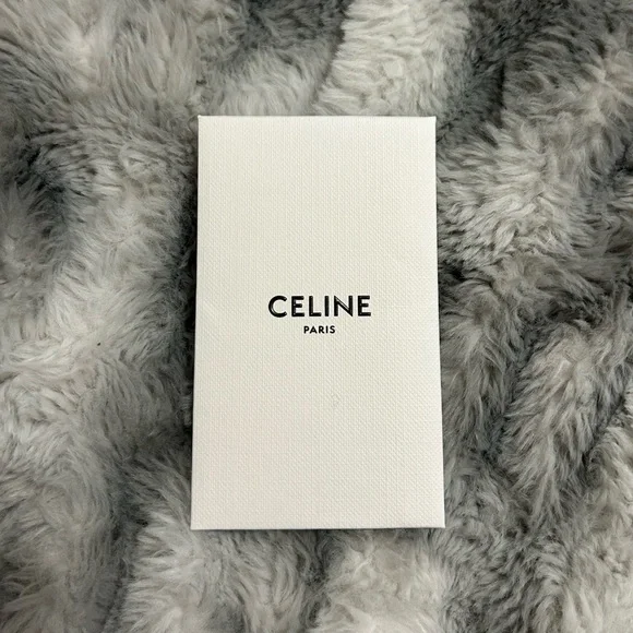 Celine COMPACT WALLET WITH COIN TRIOMPHE IN SHINY CALFSKIN - Picture 2 of 8